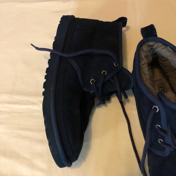 UGG Men’s Neumel Suede Chukka Boots - Picture 5 of 16